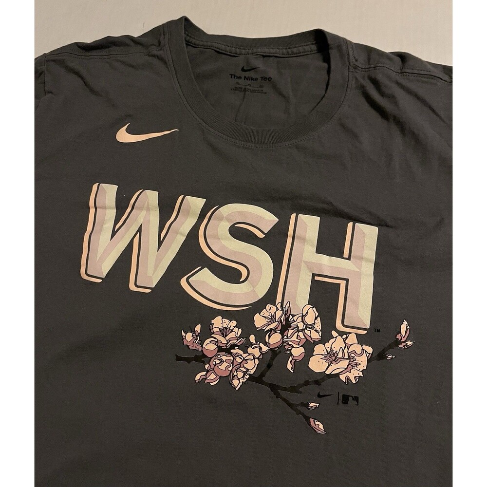 Nike Washington Nationals City Connect Juan Soto Jersey #22 T-Shirt XL Cherry DC